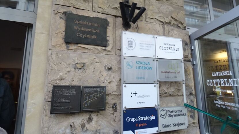 Atak na biuro PO. Policja zatrzymała mieszkańca powiatu łosickiego