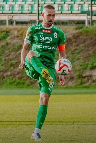 Jakub Szymala zdobył gola w Połańcu, ale Świdniczanka przegrała z Czarnymi