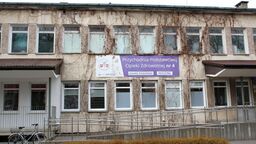 Budynek dawnej przychodni nr 4 przy ul. Kołłątaja w Puławach. Od października lekarze rodzinni już tutaj nie przyjmują