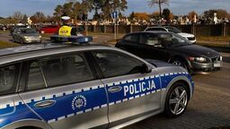 Na drogach operuje zwiększona liczba patroli policyjnych