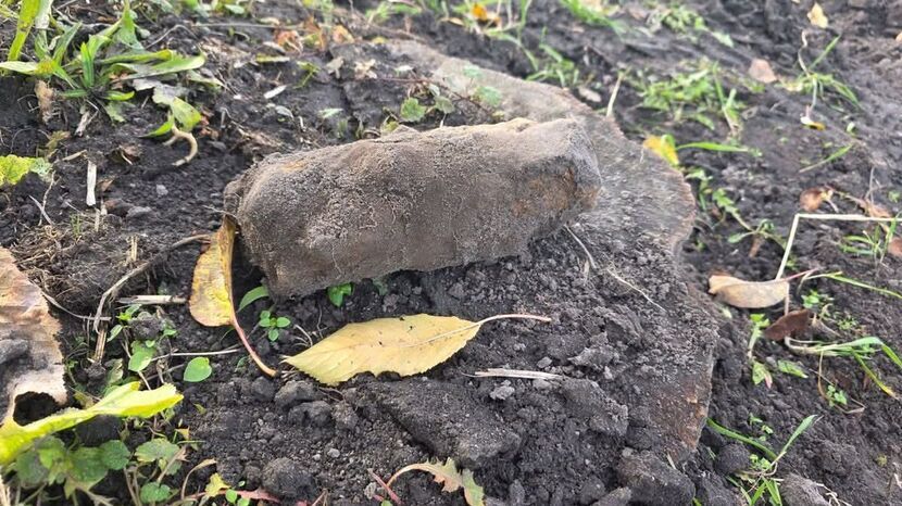 Wojna pod skibą ziemi. Rolnik ze Strupina Dużego odkrył niebezpieczną pamiątkę historii