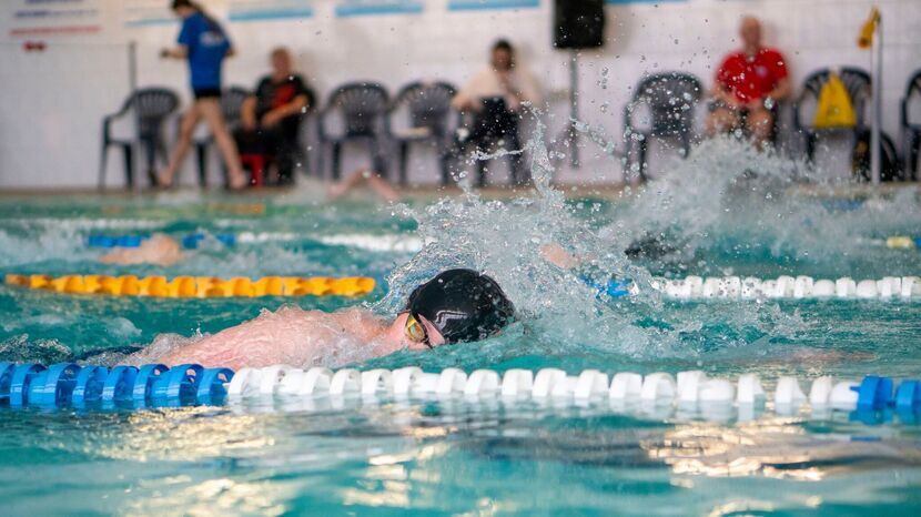 Basen w Łukowie został oddany do użytku 30 lat temu. Nie jest w bardzo złym stanie, ale wymaga, zdaniem władz miasta, zastąpienia nowym obiektem. 