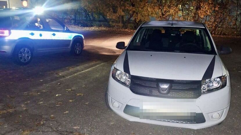 Dacia zatrzymana przez policjantów. Ukrainiec za kierownicą miał 3 promile