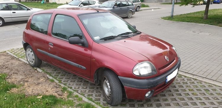 Sprzedam Renault Clio II, 2000 r.