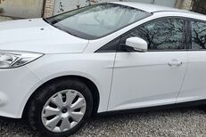 Sprzedam auto;  Ford Focus MK3, rocznik 2013, kombi, benzyna 1,6